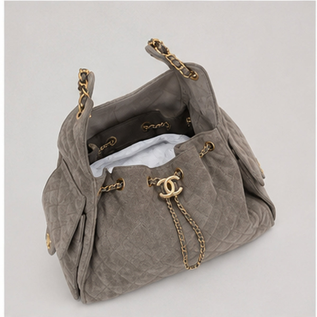 Chanel 22 Hobo Bag