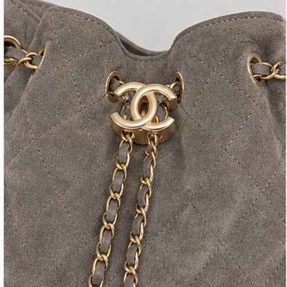 Chanel 22 Hobo Bag